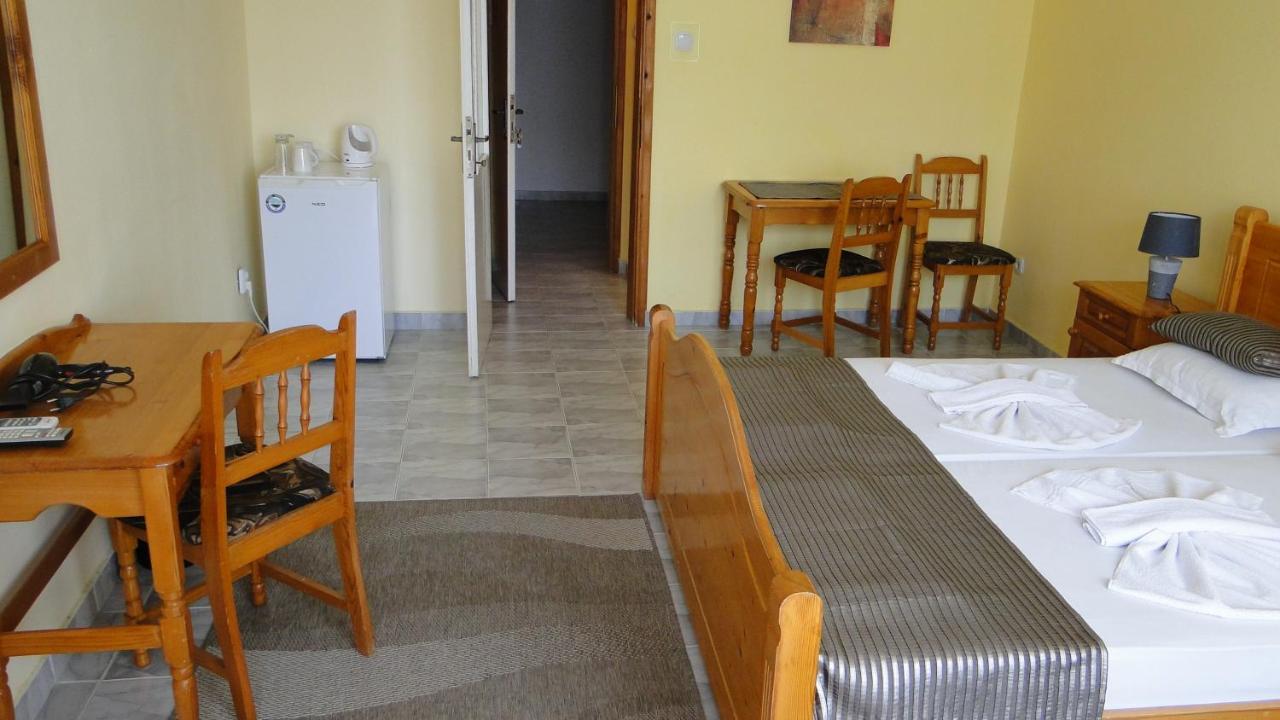 Stemak Hotel Pomorie Extérieur photo