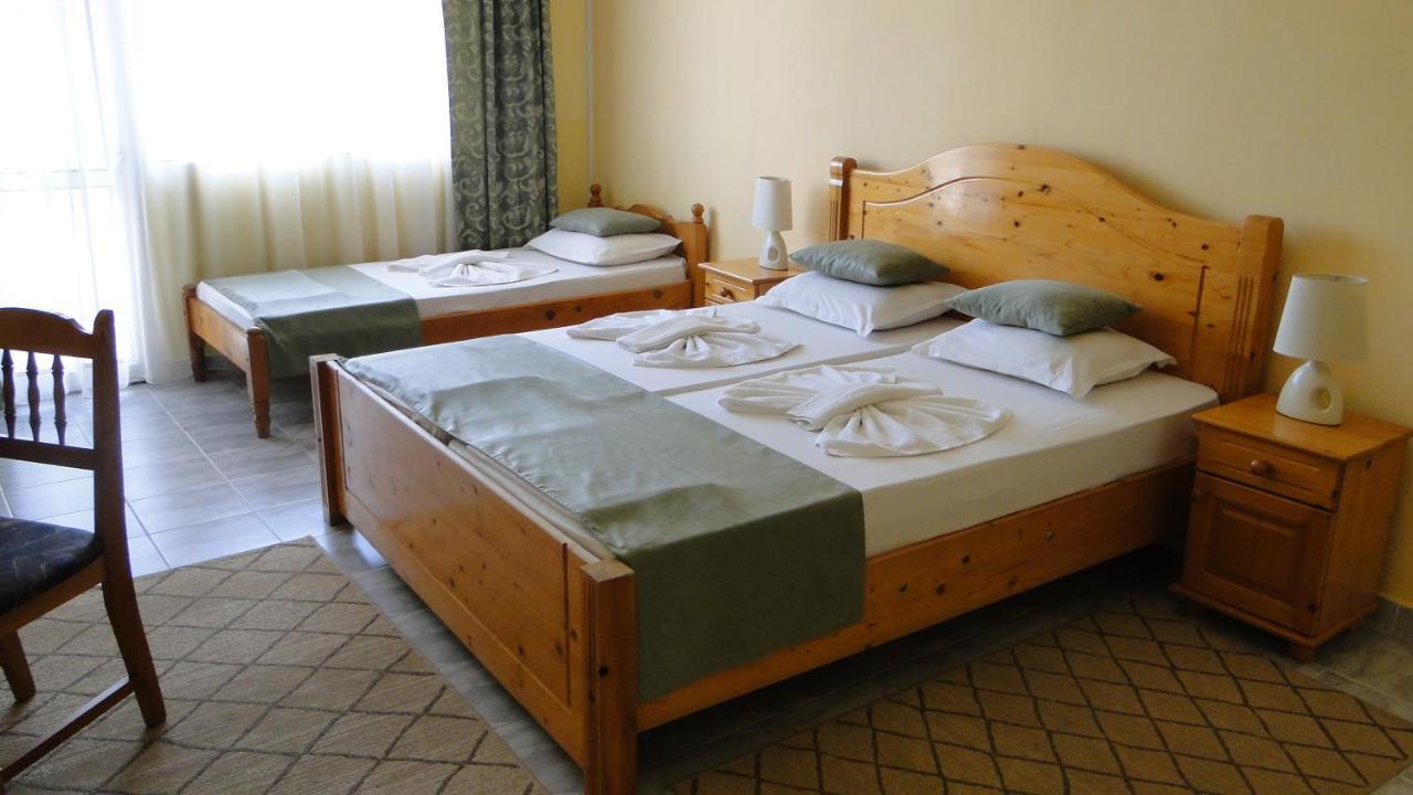 Stemak Hotel Pomorie Extérieur photo