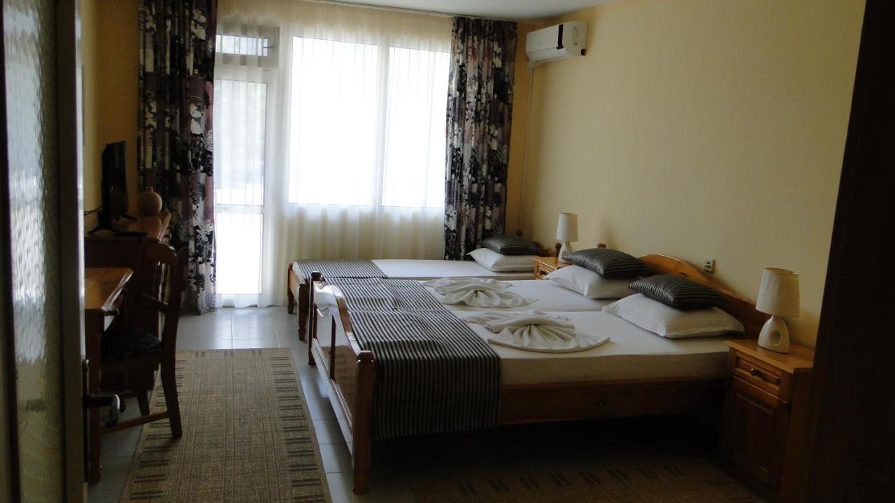 Stemak Hotel Pomorie Extérieur photo