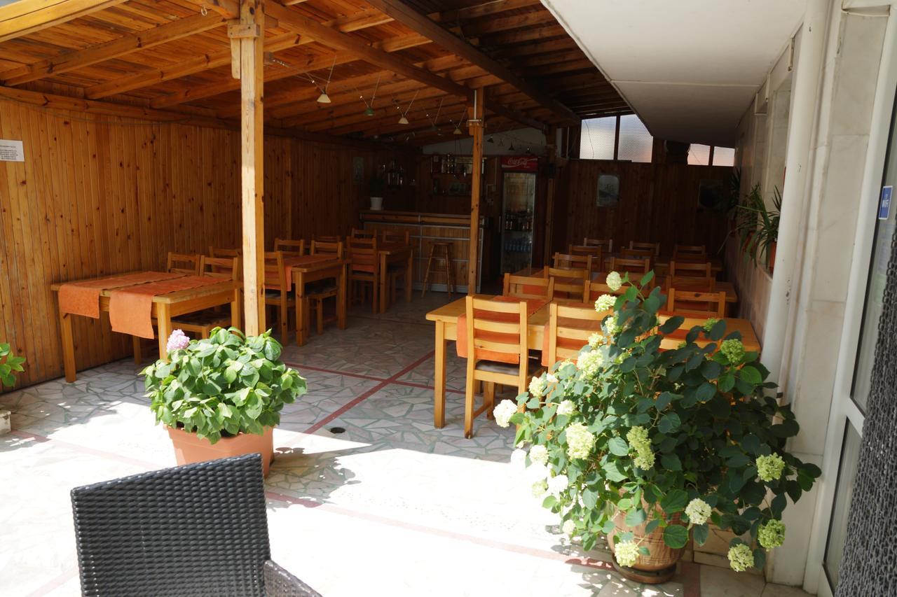 Stemak Hotel Pomorie Extérieur photo